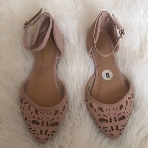 Pointed toe dollhouse flats